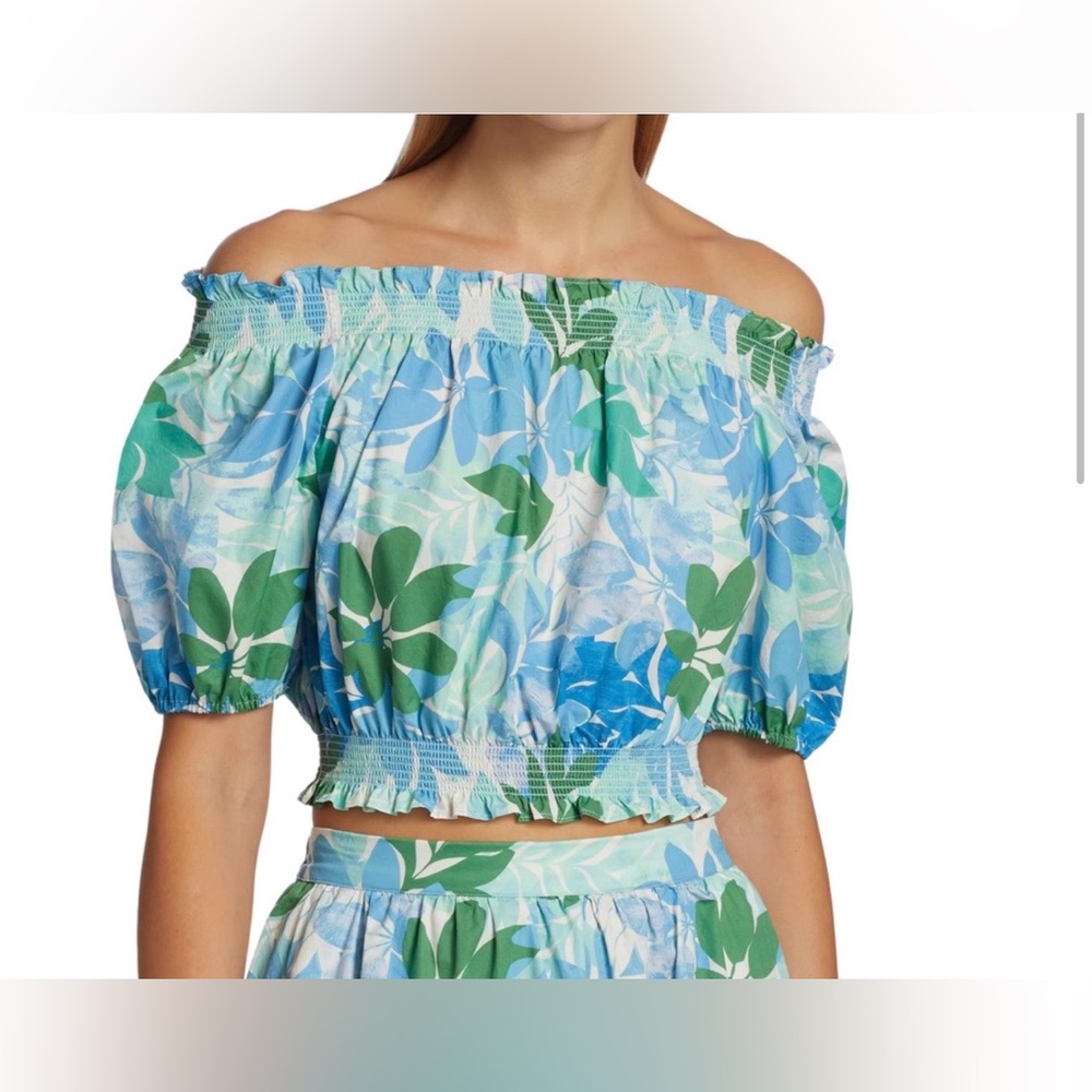 Xirena Elle Cotton Tropical Blue and Green Off-Shoulder‎ Crop Top